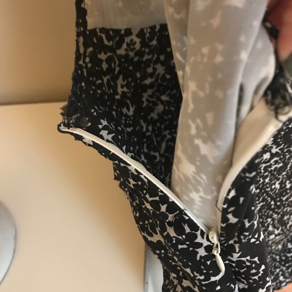 J.Crew Sleeveless Ruffle Top - Picture 6 of 6